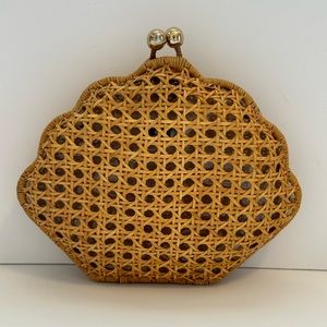 Serpui Wicker Shell Bag/ Clutch